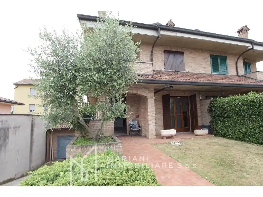 Villa in vendita a Lainate