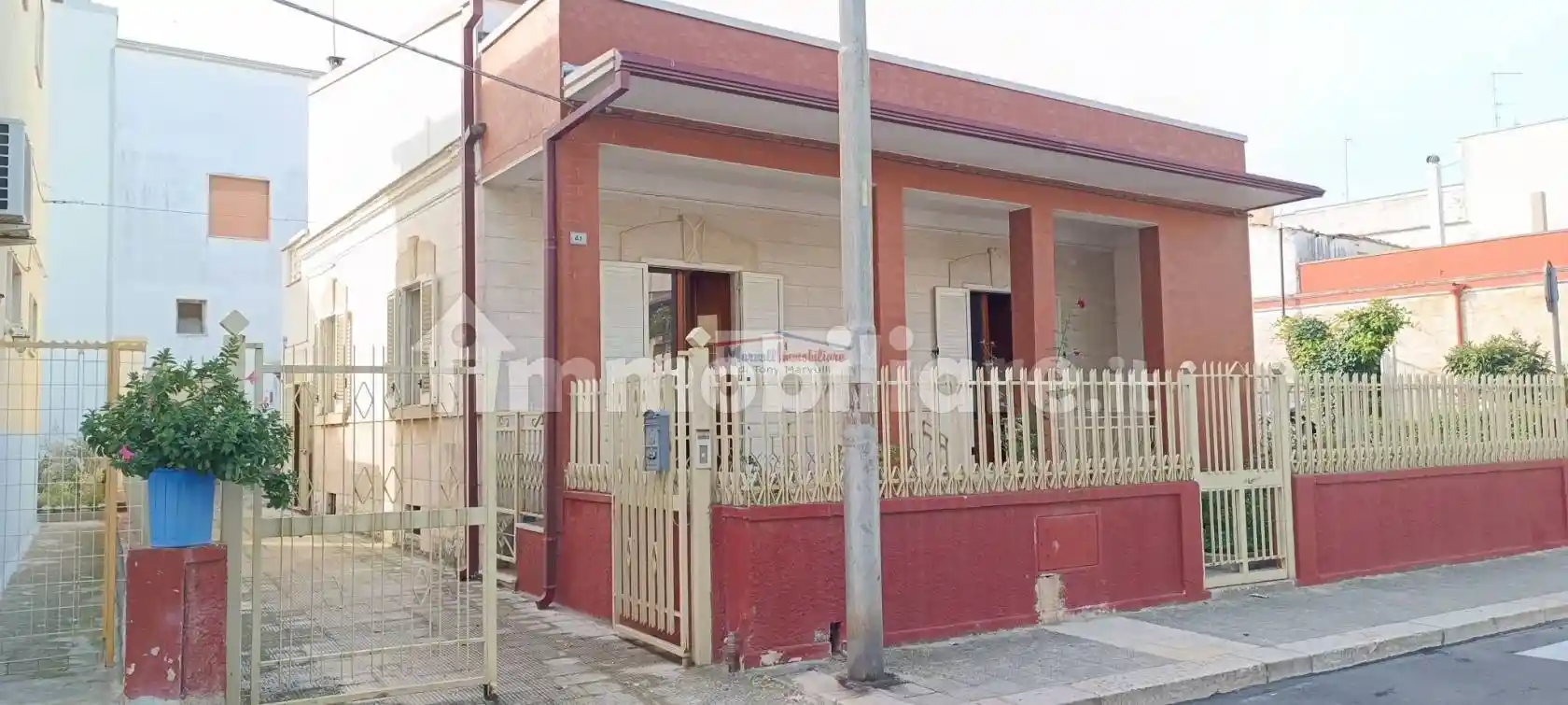 Casa indipendente in vendita a Cassano delle Murge