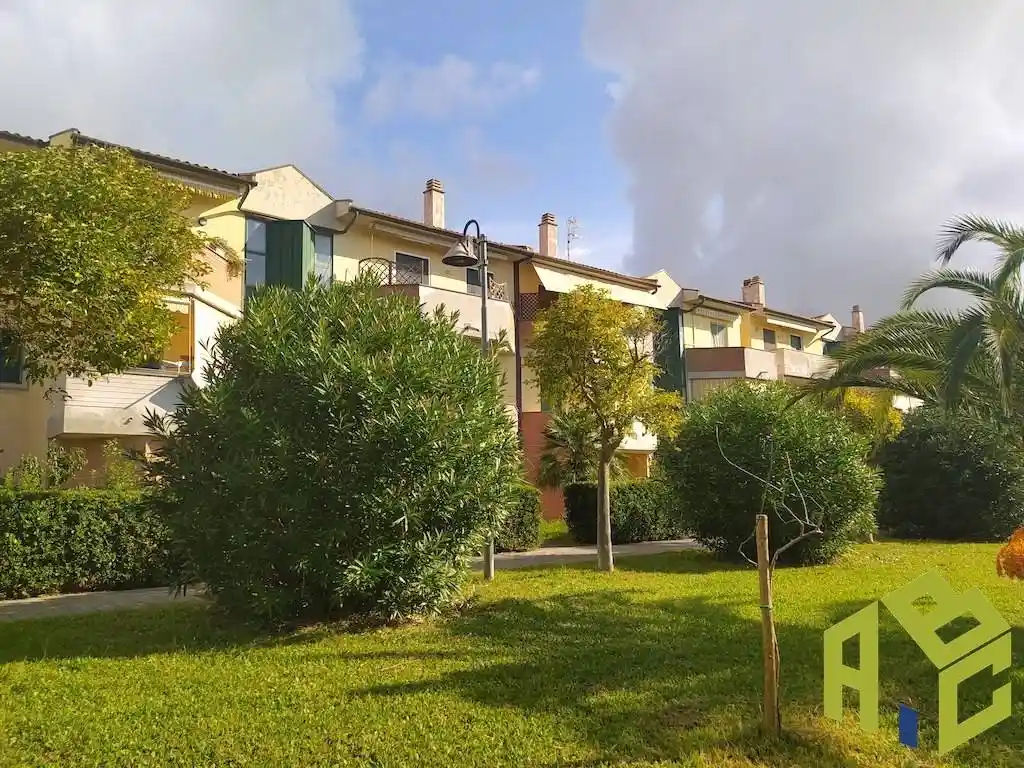 Appartamento in vendita a Rosignano Marittimo