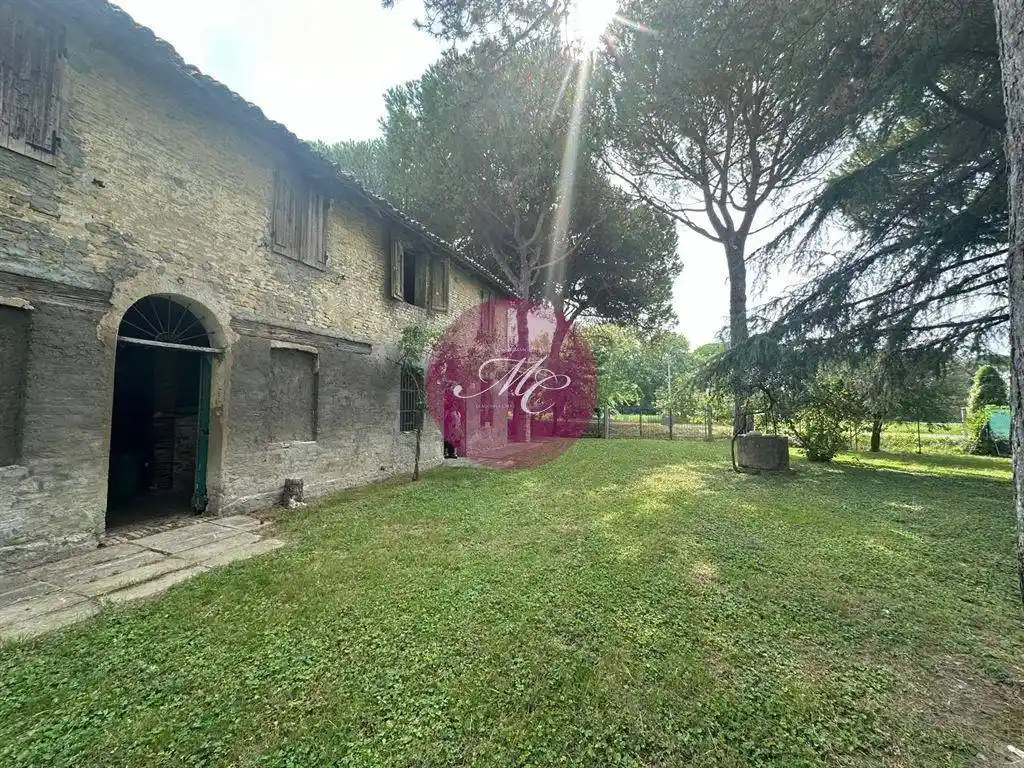Rustico - Casale in vendita a Ravenna