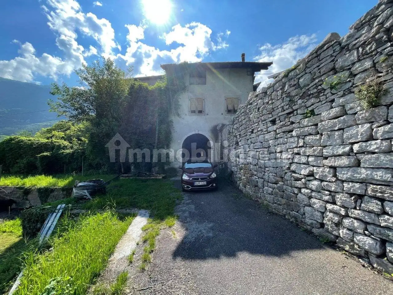 Villetta a schiera in vendita a Madruzzo