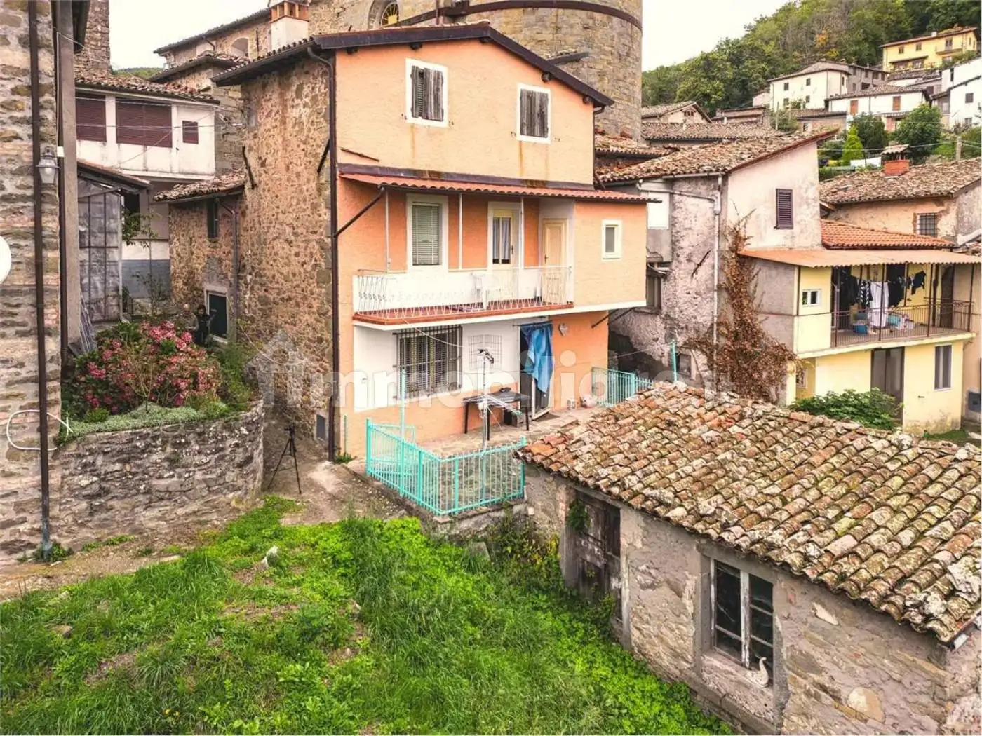 Villa unifamiliare Strada Provinciale 72 Del Passo Delle Radici, Castiglione di Garfagnana - foto 4
