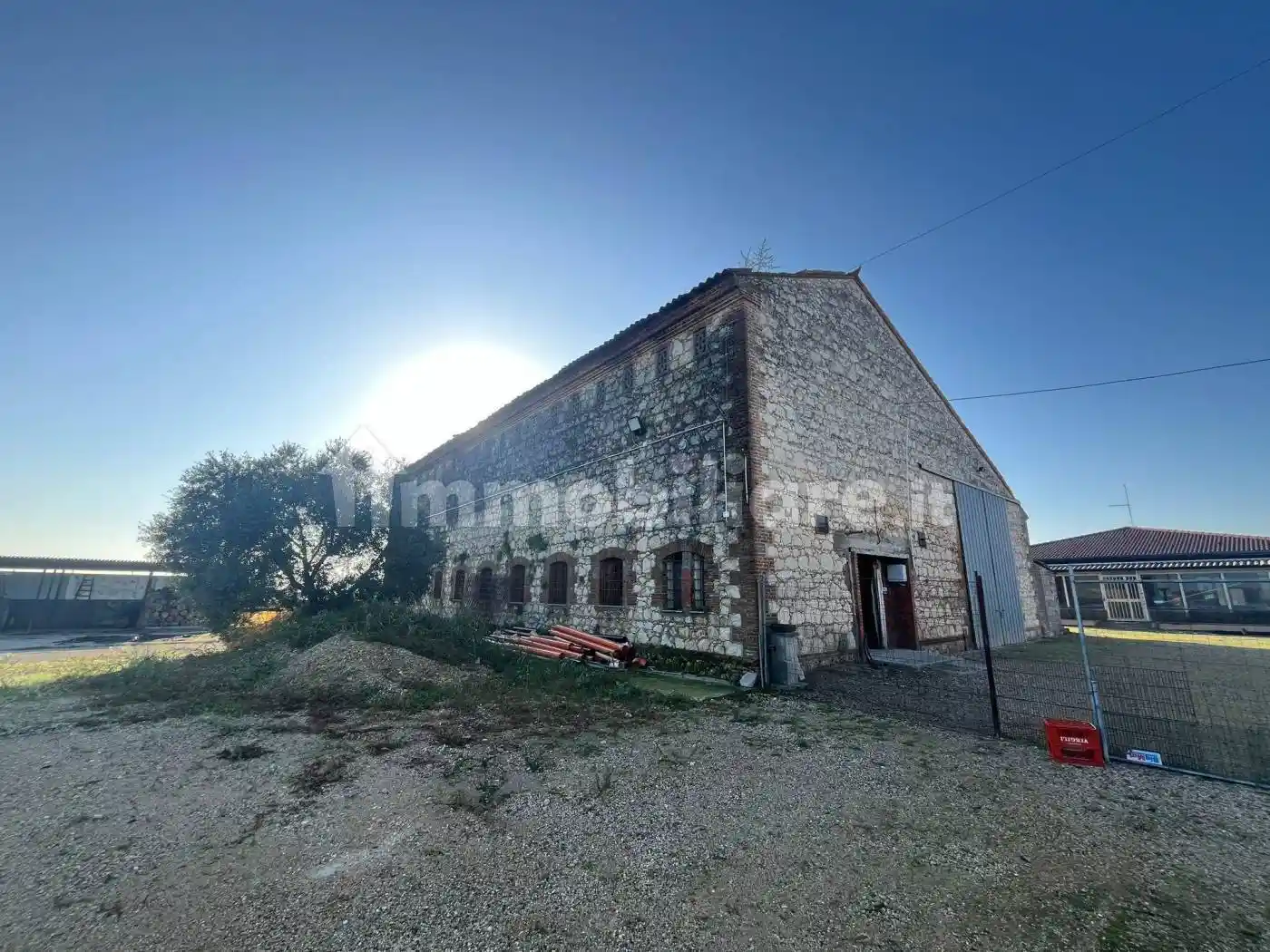 Rustico - Casale in vendita a Albaredo d'Adige