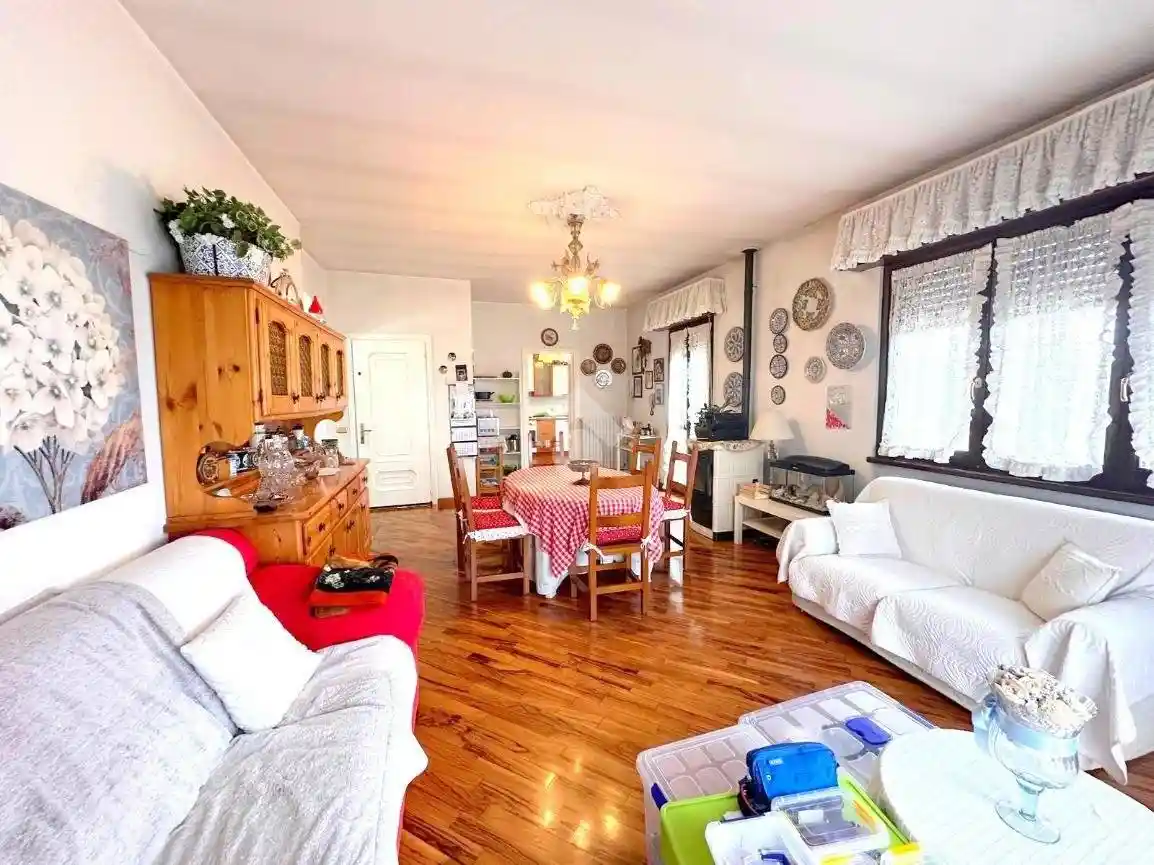 Villa in vendita a Castelli Calepio