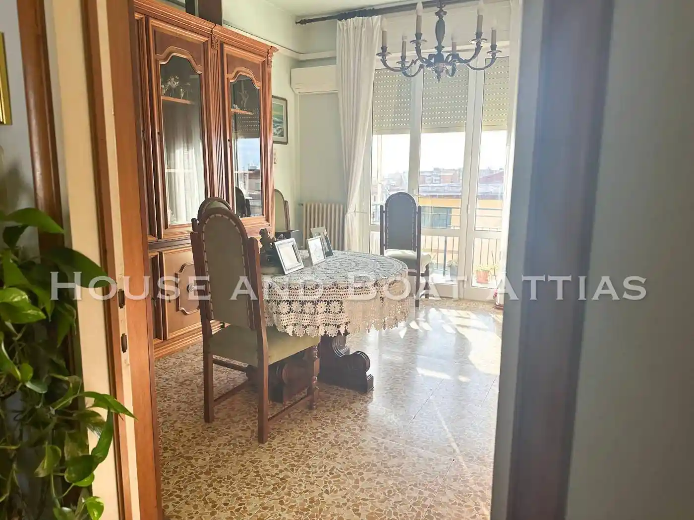 Appartamento in vendita a Livorno