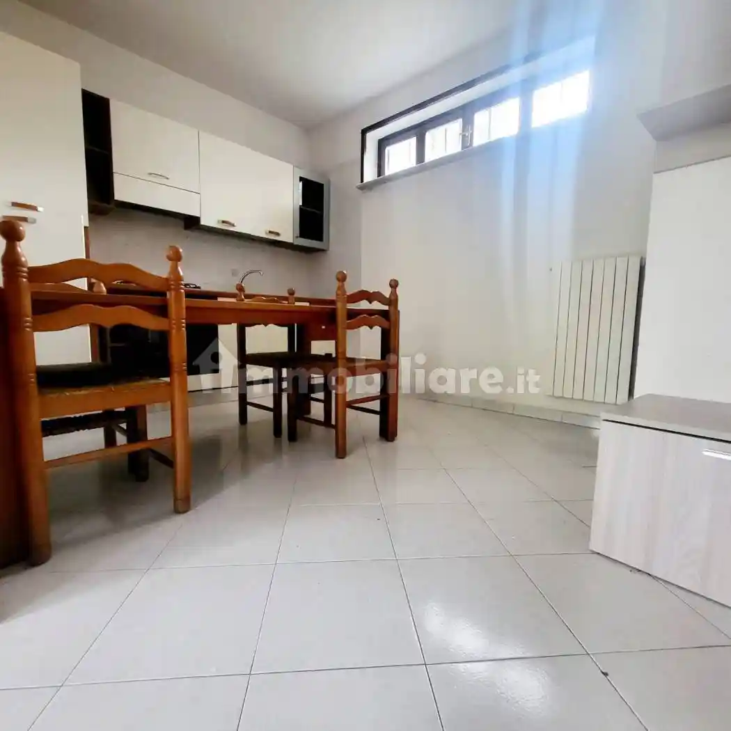 Trilocale via San Salvatore, Picarelli, Rione Ferrovia, Archi, Avellino - foto 5