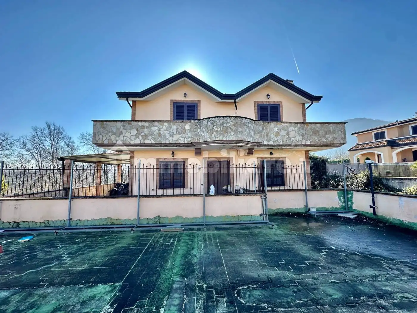 Villa in vendita a Limatola