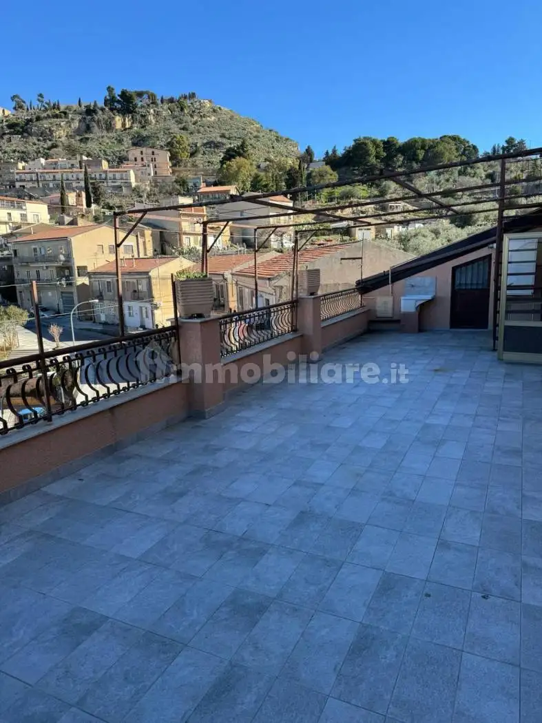 Appartamento in vendita a Assoro