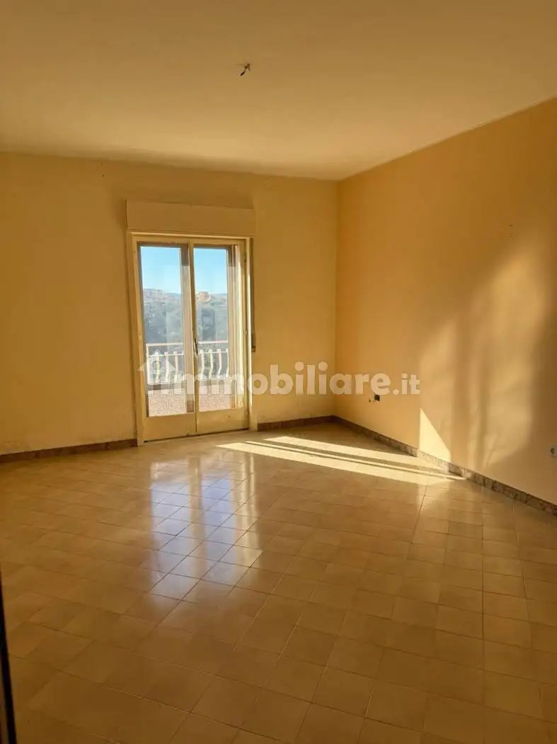 Appartamento via Pietro Nenni, Centro, Assoro - foto 5