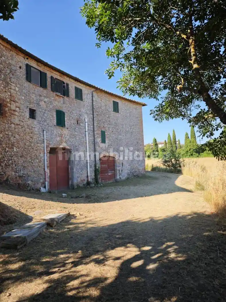 Appartamento in vendita a Monteriggioni
