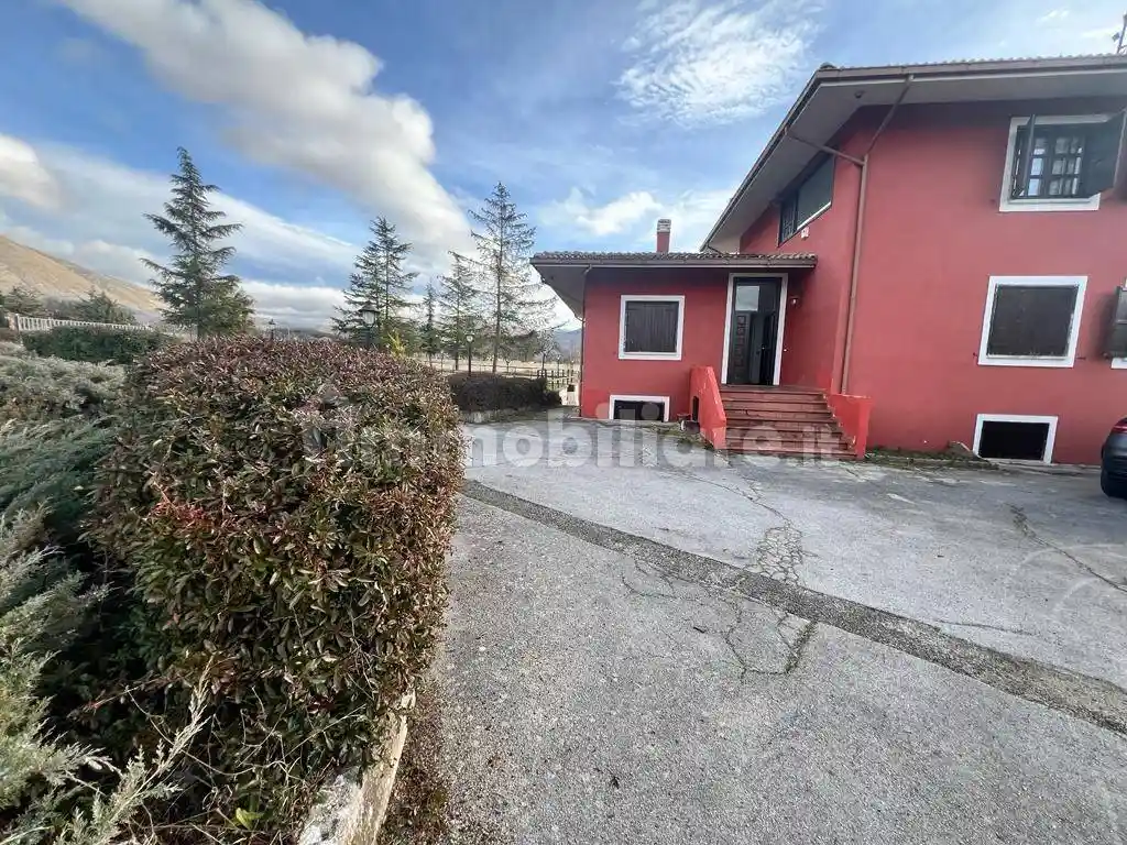 Villa unifamiliare via Massa D'Albe, Centro, Avezzano - foto 4