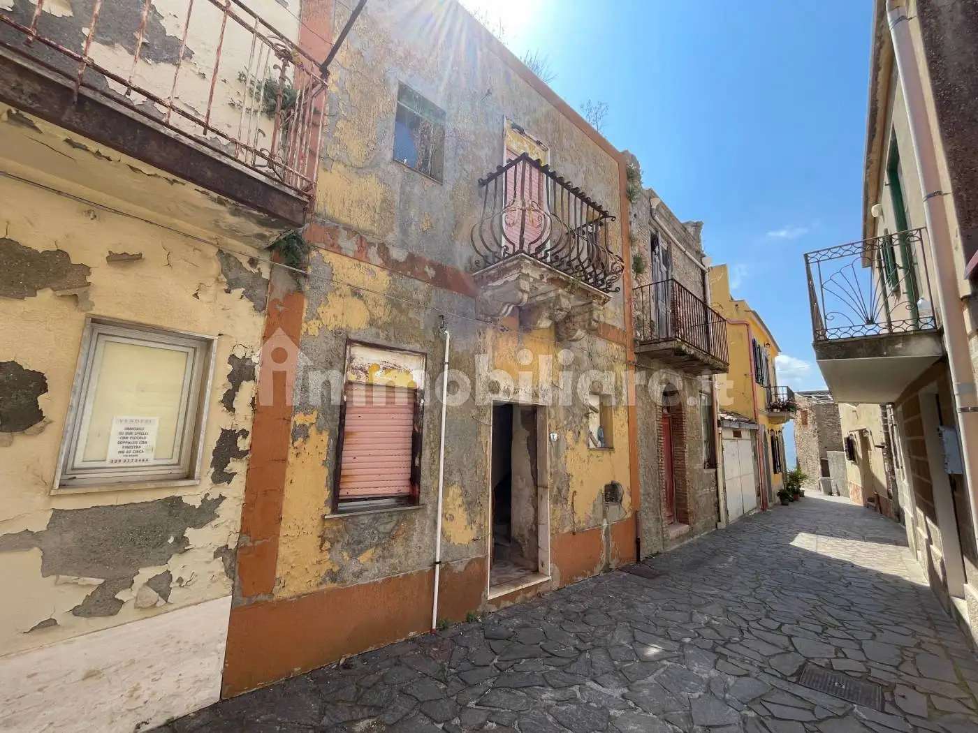 Casa indipendente in vendita a Roccavaldina