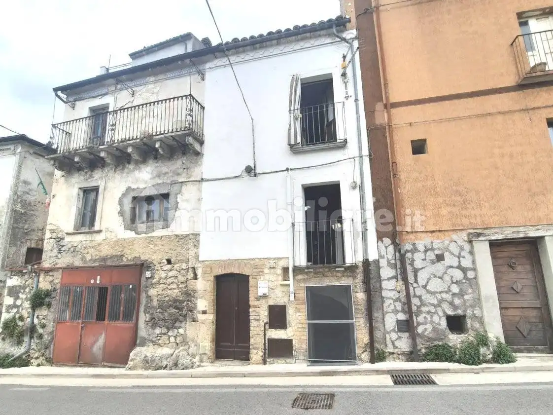 Casa indipendente in vendita a Pretoro