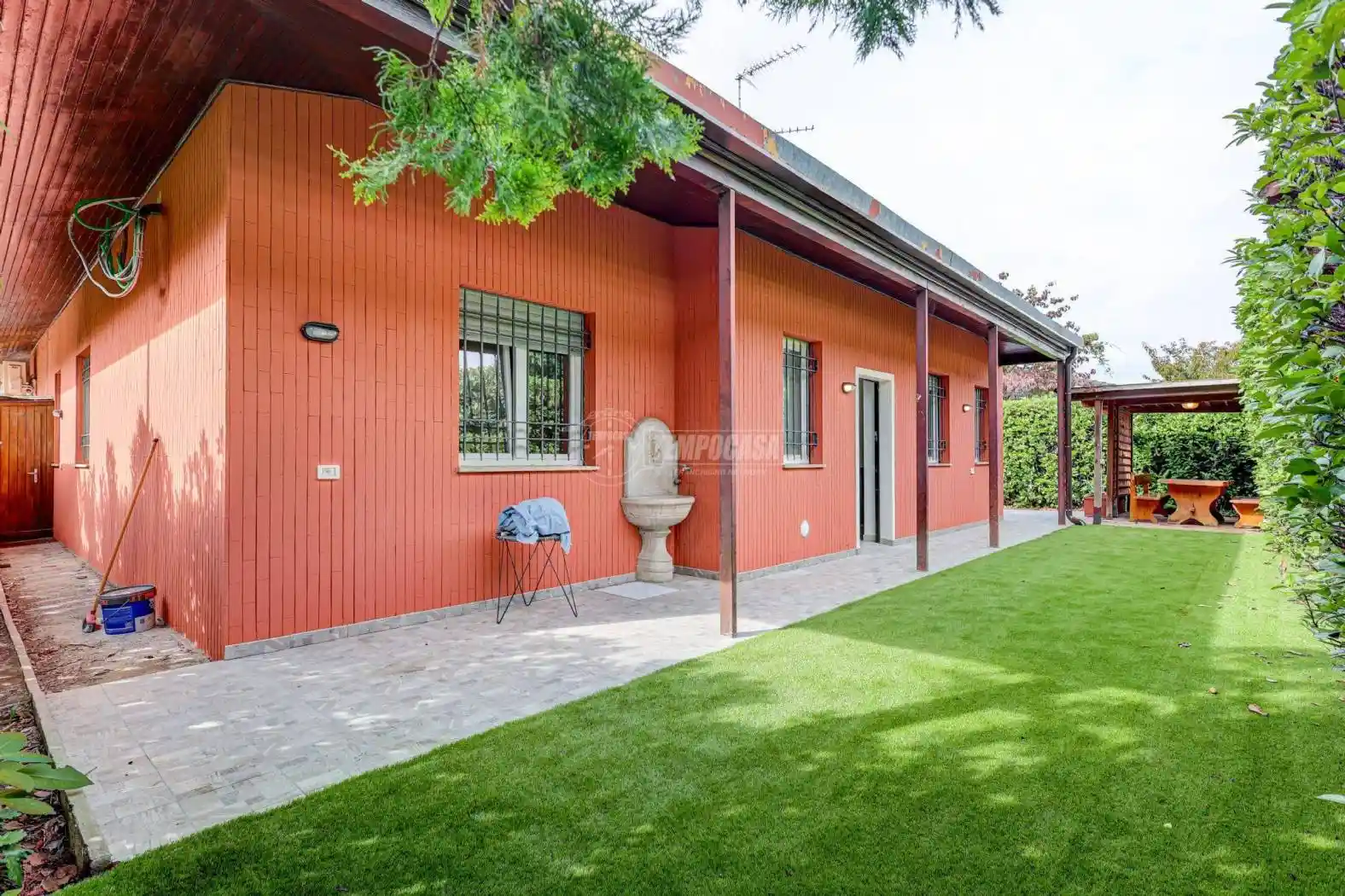 Villa in vendita a Castelletto Sopra Ticino