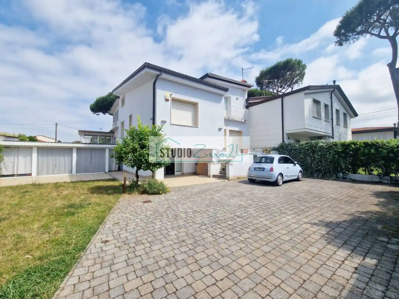 Casa indipendente in vendita a Camaiore