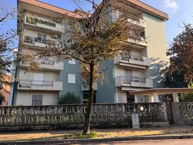 Appartamento in vendita a Rozzano