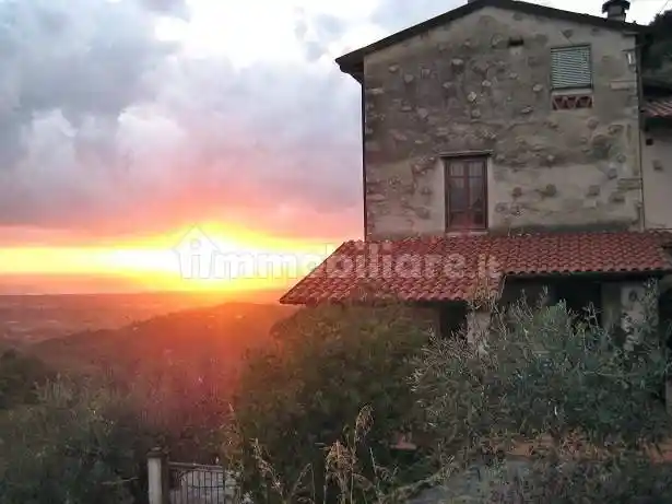 Villa in vendita a Camaiore