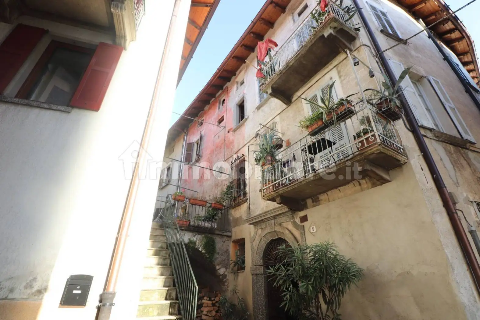 Appartamento in vendita a Colonno