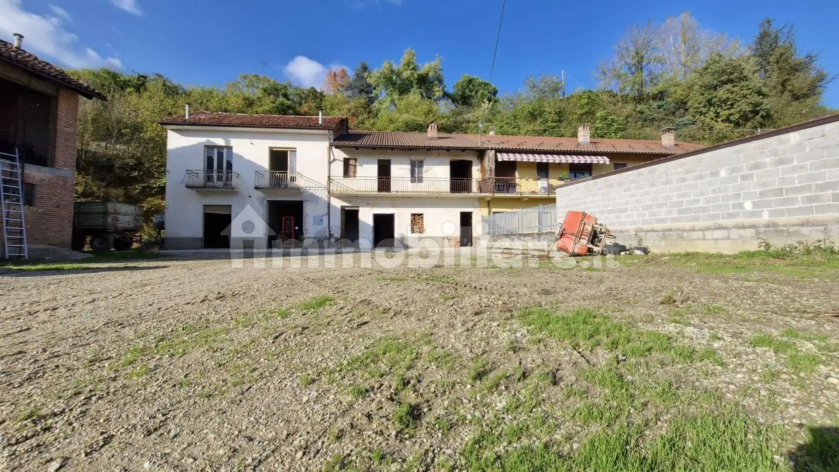 Rustico - Casale in vendita a Monteu Roero