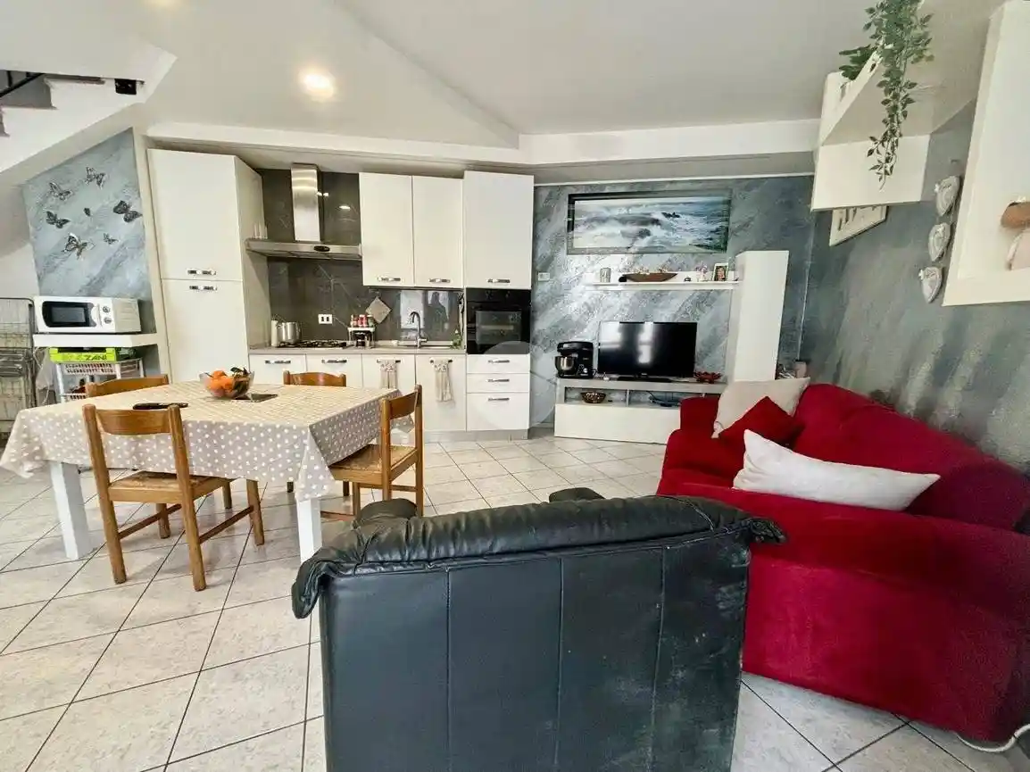 Appartamento in vendita a Uboldo