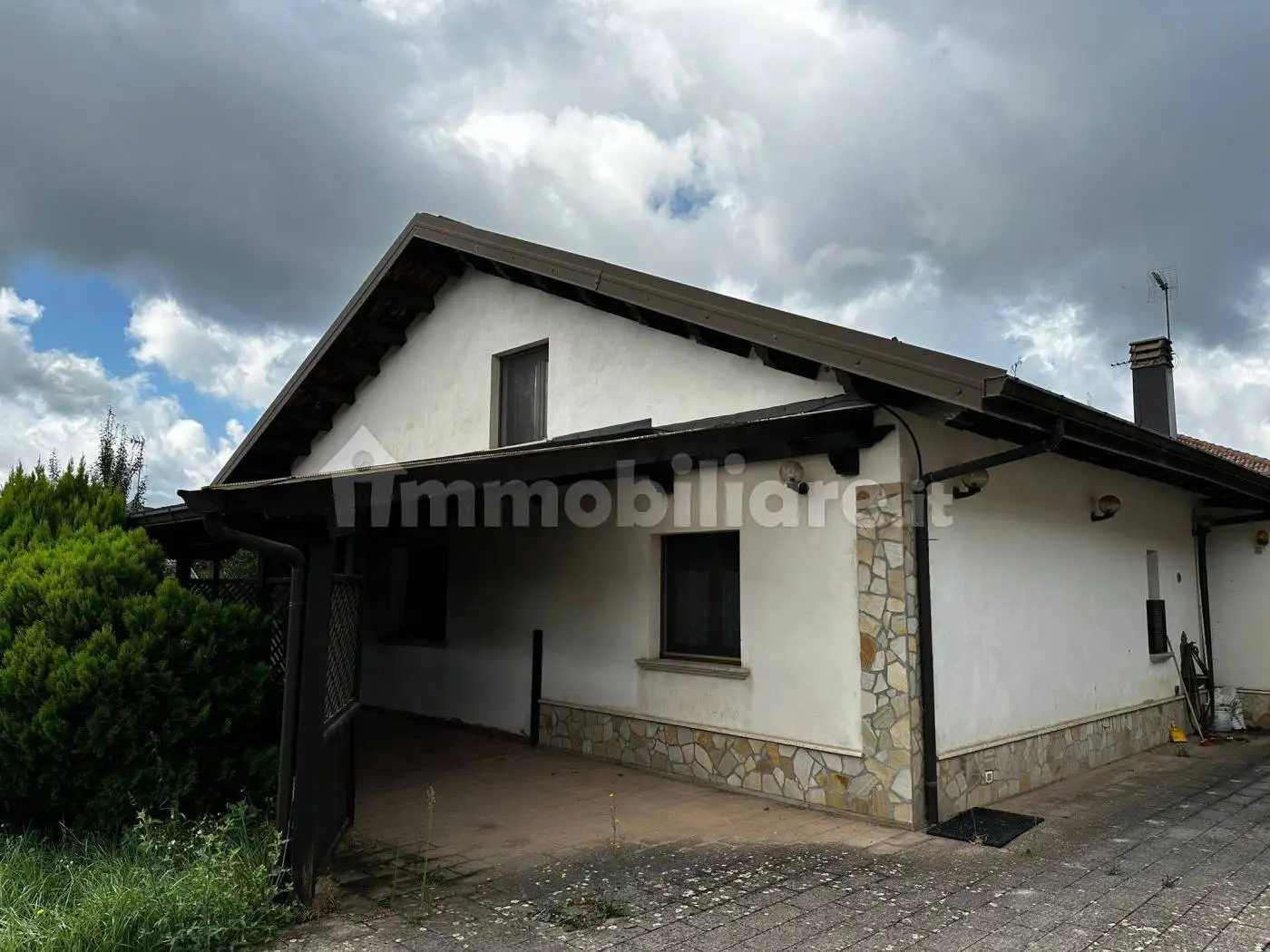 Villa in vendita a Serra San Bruno