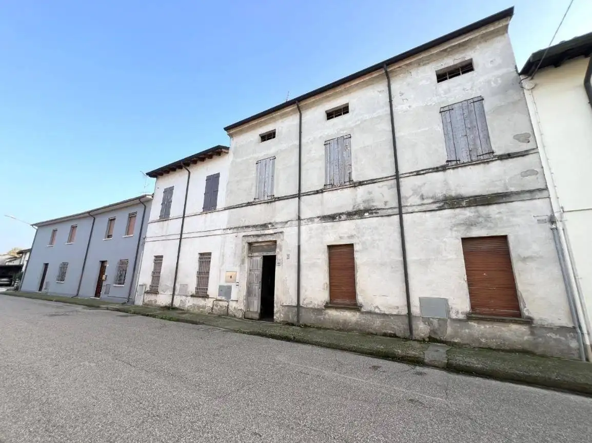 Casa colonica via Trento 124, Centro, Acquanegra sul Chiese - foto 3