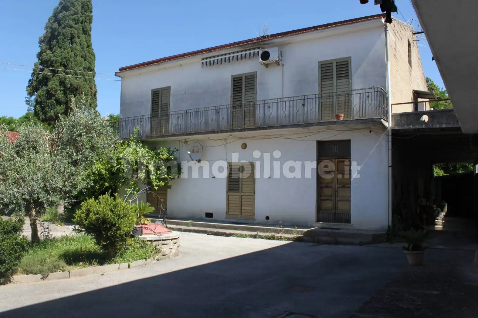 Appartamento in vendita a Dugenta