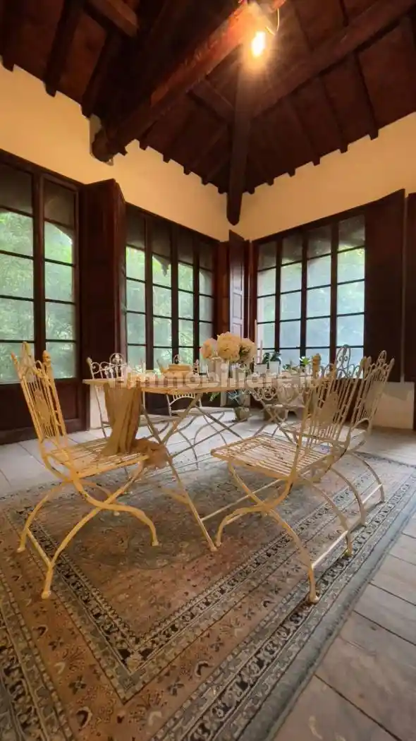 Palazzo - Edificio in vendita a Reggio Emilia