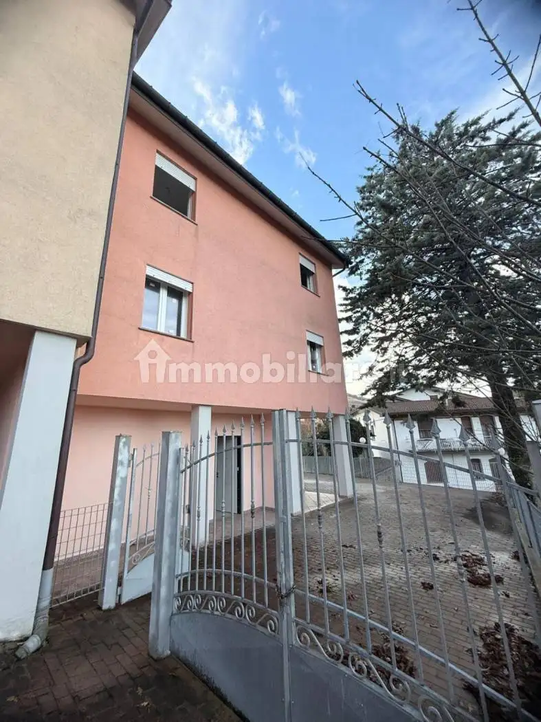 Appartamento in vendita a Castiglione dei Pepoli