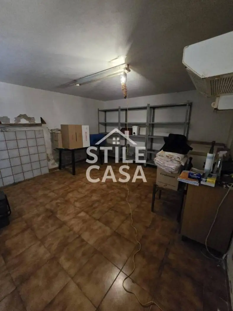 Terratetto unifamiliare 150 m², da ristrutturare, Chiesanuova, Chiesina Uzzanese - foto 2