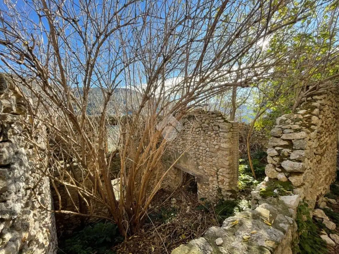 Terratetto unifamiliare vicolo degli orti 11, Centro, Casperia - foto 2