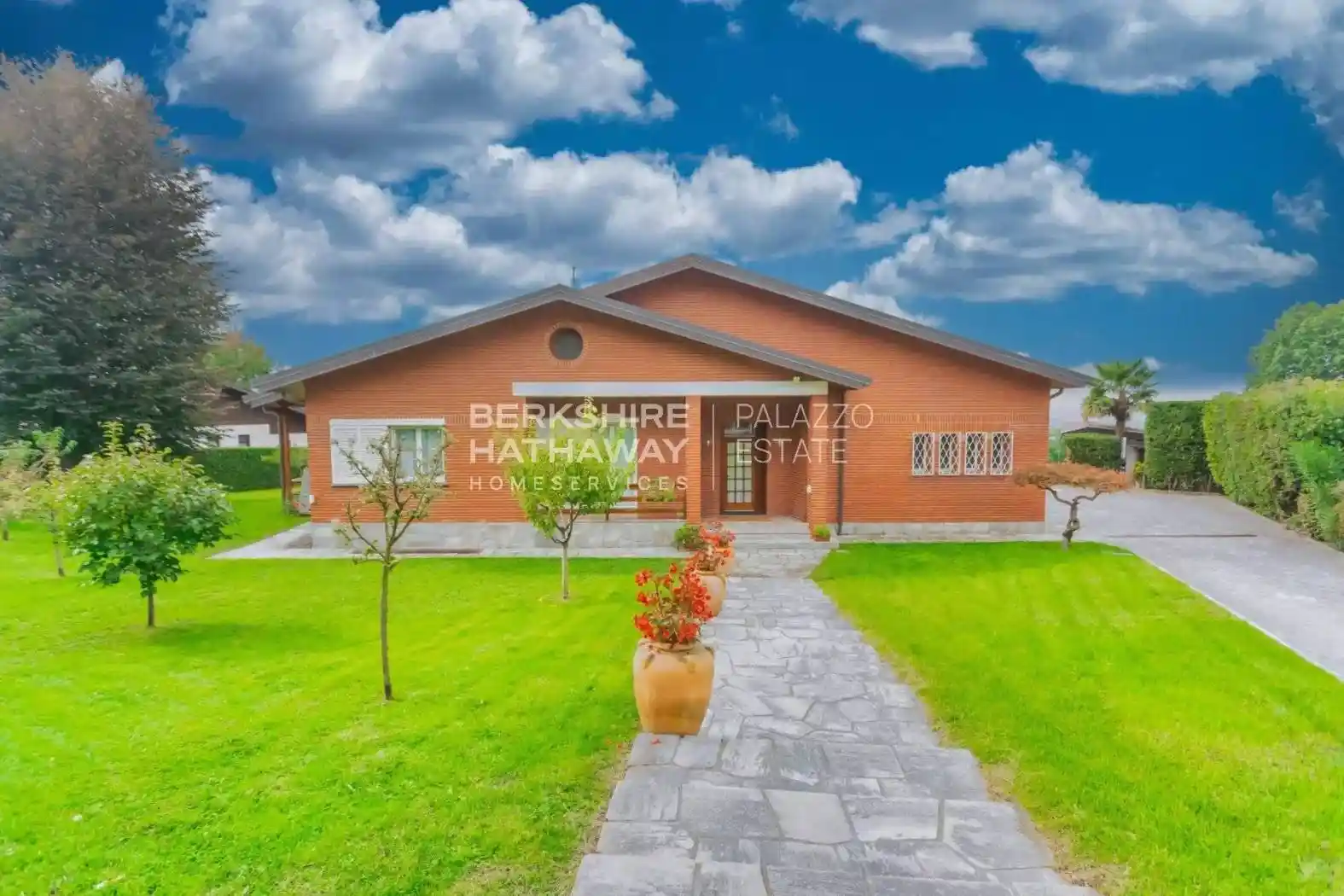 Villa in vendita a Capiago Intimiano