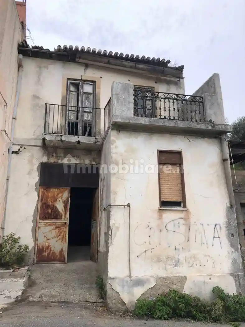 Casa indipendente in vendita a Messina