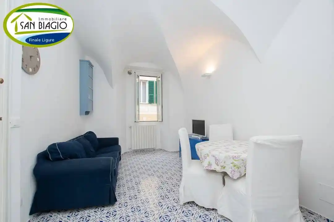 Appartamento in vendita a Finale Ligure