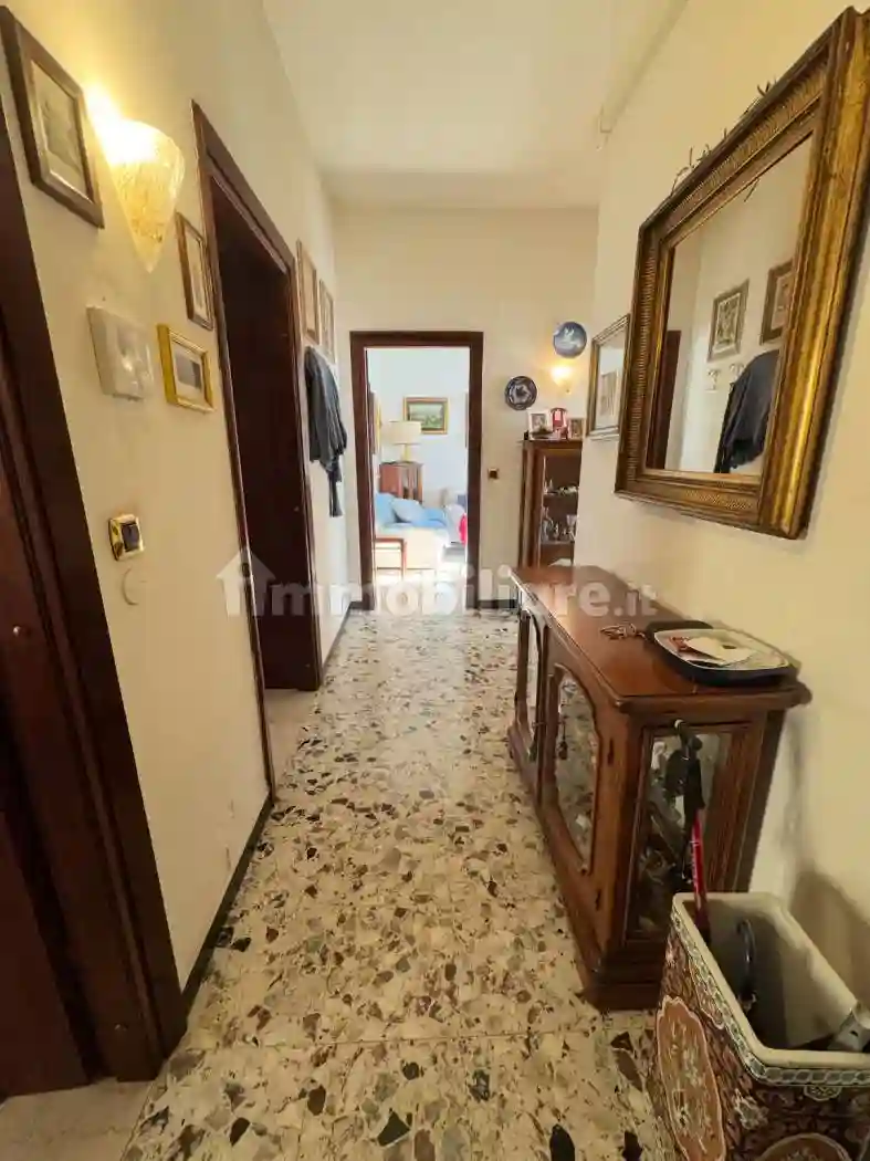 Trilocale vicolo del Consiglio 11, Piazzale Milano - Stazione, Piacenza - foto 4