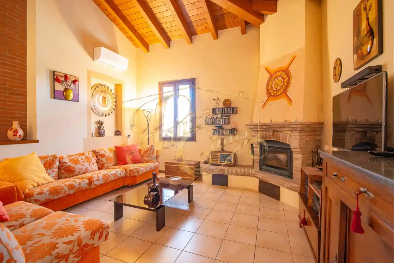 Villa in vendita a Piozzano