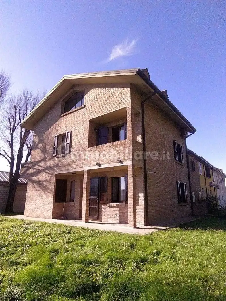 Villa in vendita a Ferrara