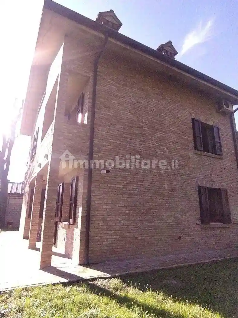 Villa bifamiliare via del Passo 45, Contrapò - Villanova, Ferrara - foto 2