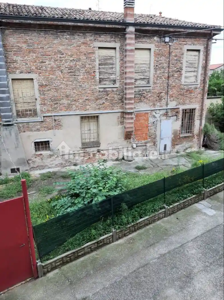 Terratetto unifamiliare via Giuseppe Ferrari 27, Castelmassa - foto 3