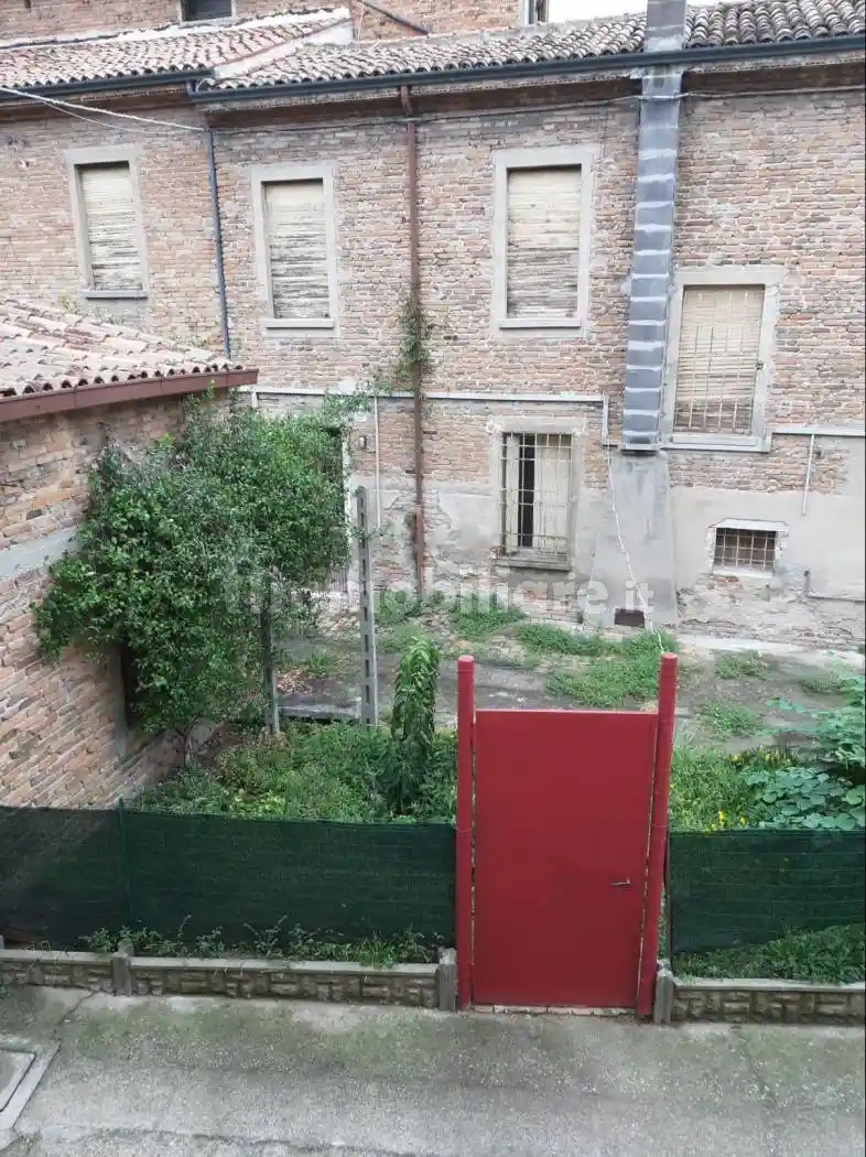 Terratetto unifamiliare via Giuseppe Ferrari 27, Castelmassa - foto 2