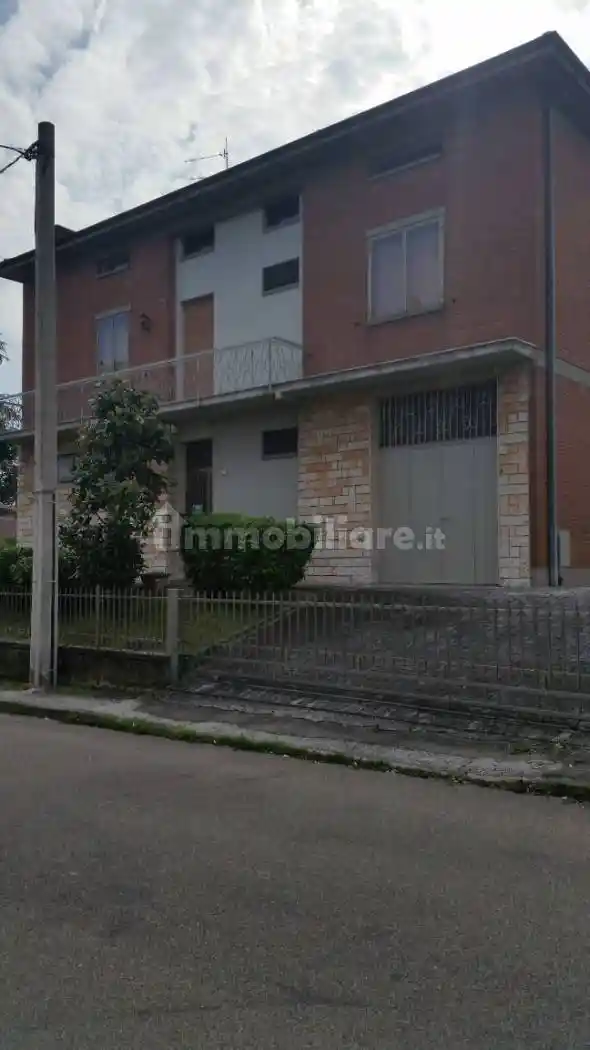 Villa in vendita a Scandiano