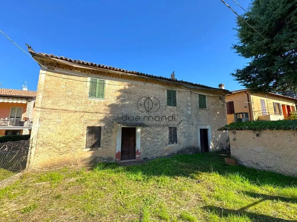 Rustico - Casale in vendita a Spoleto