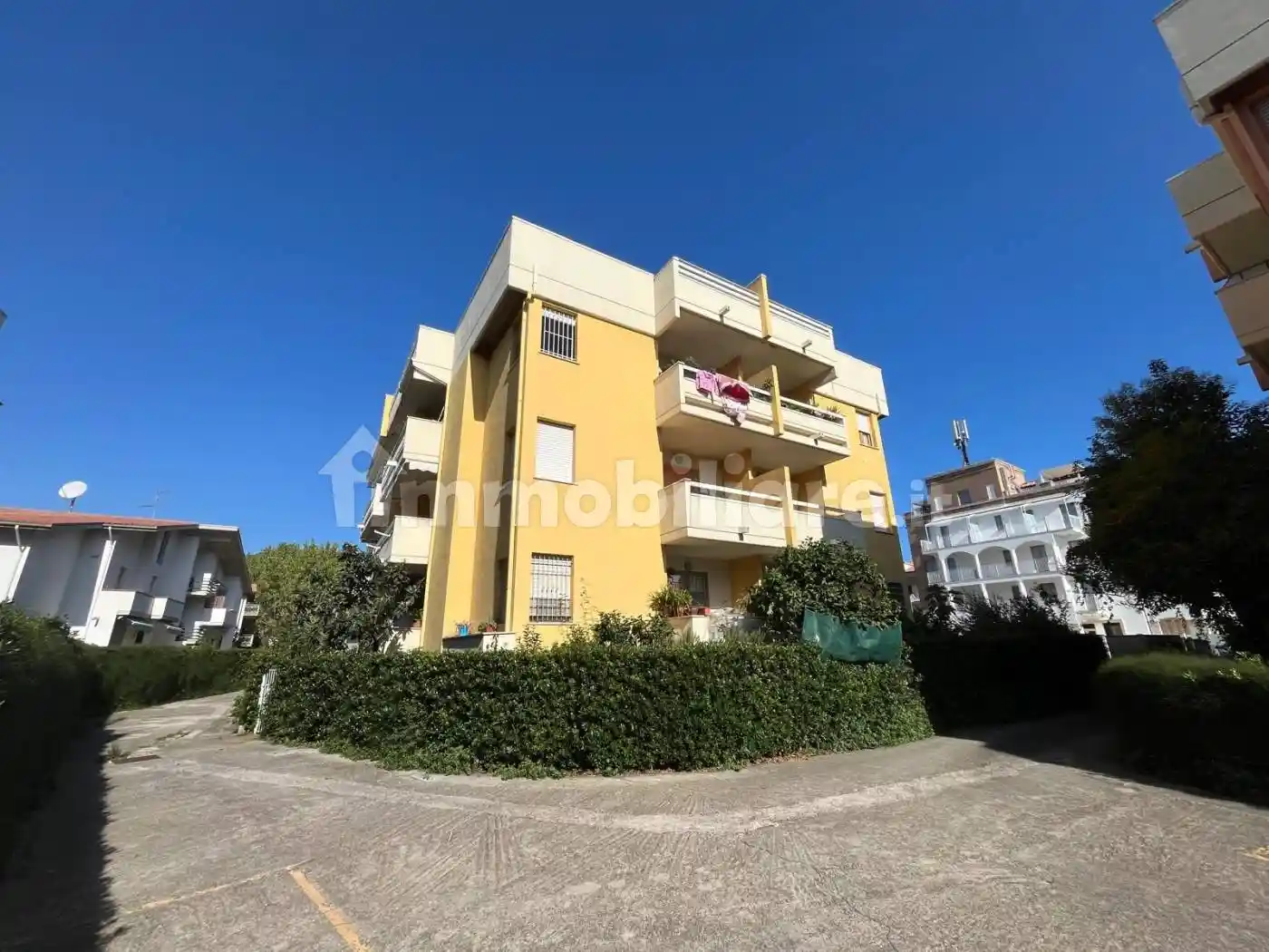 Trilocale via Rodi 7, Centro, Alba Adriatica - foto 3