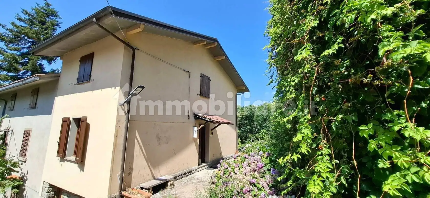 Casa indipendente in vendita a Castiglione dei Pepoli