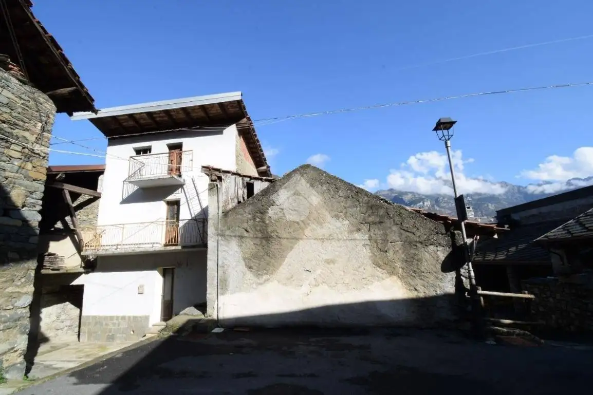 Rustico - Casale in vendita a Pontey