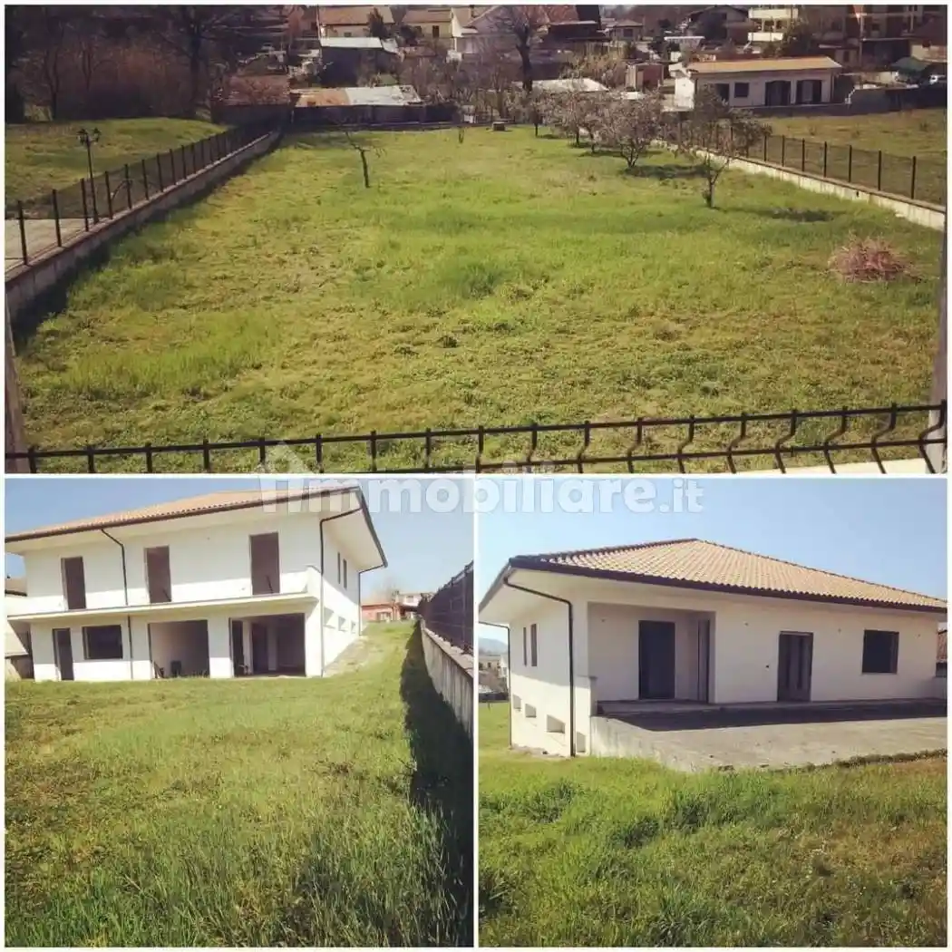 Villa in vendita a Frosinone