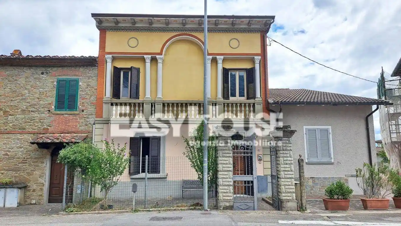 Casa indipendente in vendita a Loro Ciuffenna