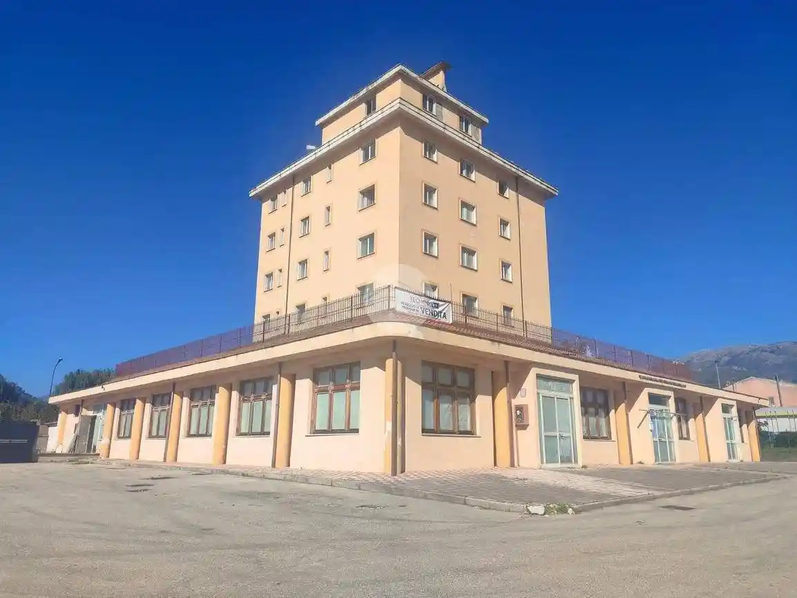 Palazzo - Edificio - foto 2