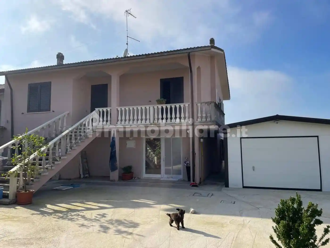 Villa in vendita a Riva del Po