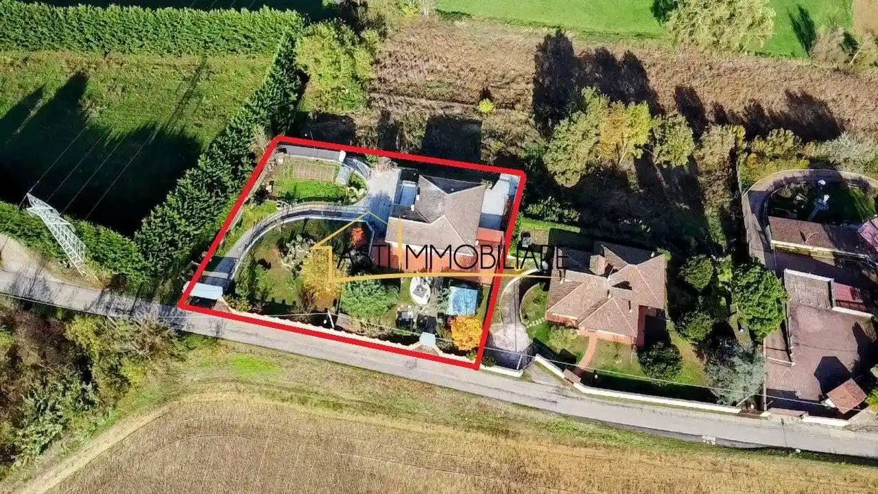 Villa in vendita a Castell'Alfero